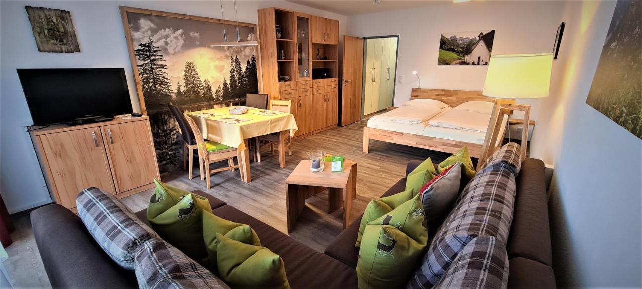 Montana Haus, Fewo A14, A17&C8 Oberstdorf Exterior foto